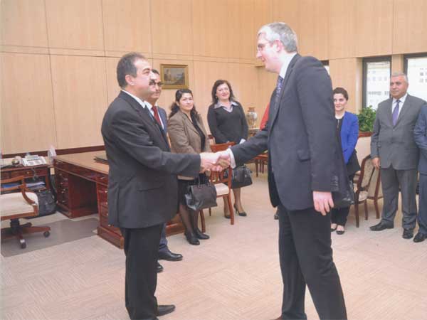 Richard Troope greets the Head of the Turkish Court of Accounts in Ankara